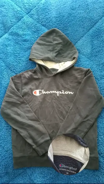 Polerón gris Champion con capucha - miniatura 1