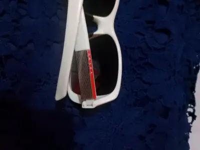 Lentes Prada Linea Rossa Originales SPS 08H - miniatura 4