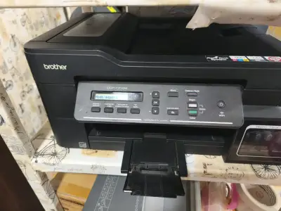 Impresora multifuncional Brother DCP-T710W - miniatura 2
