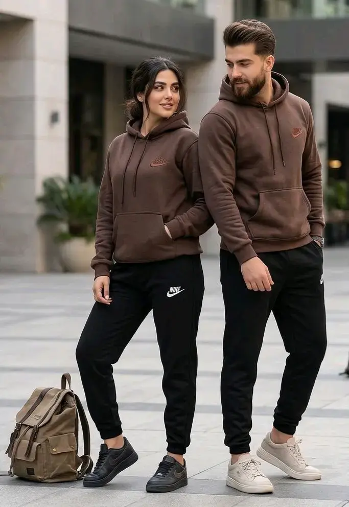 Buzo GAP beige para pareja - 3