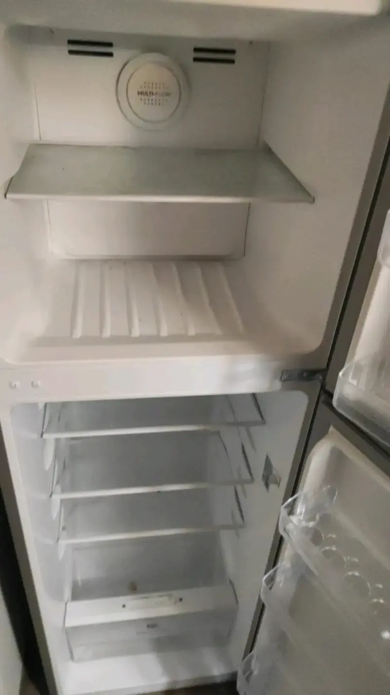 Refrigerador Mademsa gris - 2