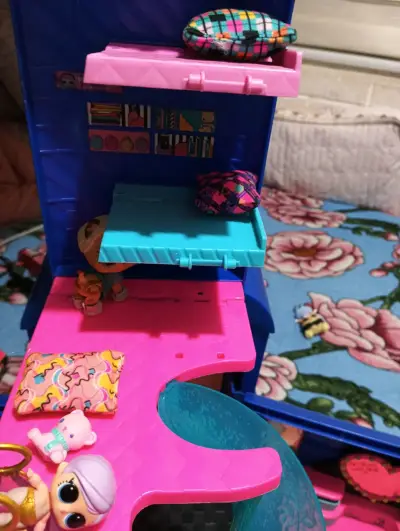 Muñecas LOL Surprise con bus - miniatura 6