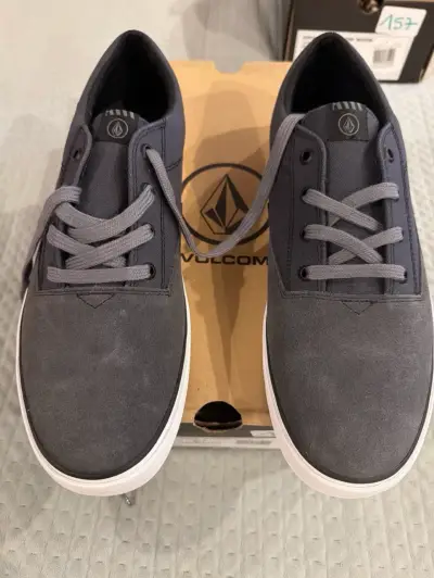 Zapatillas Volcom grises nuevas 44 - miniatura 1