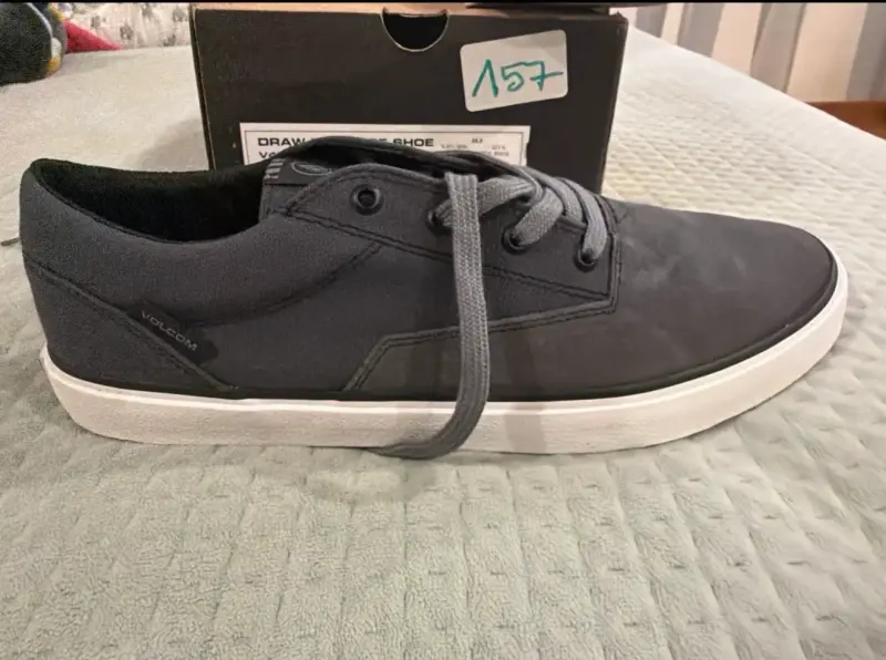 Zapatillas Volcom grises nuevas 44 - 3