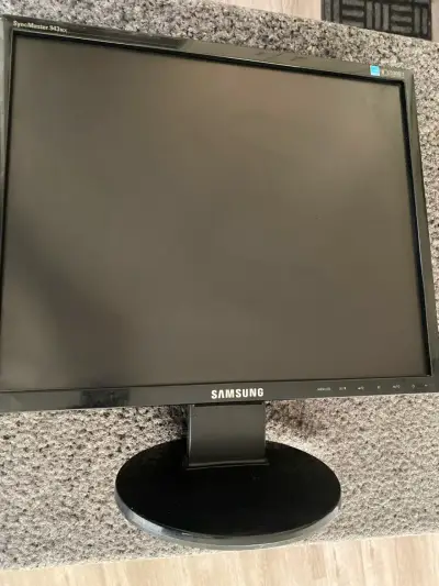 Monitor Samsung SyncMaster 19 pulgadas - miniatura 1