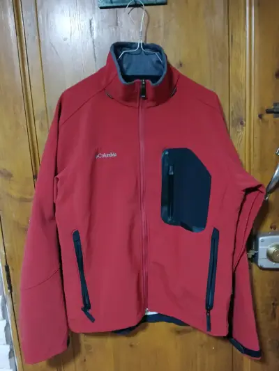 Chaqueta roja Columbia - miniatura 1
