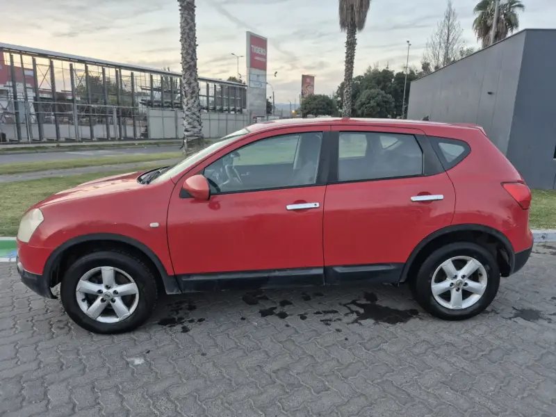 Nissan Qashqai rojo 2010 2.0 - 6