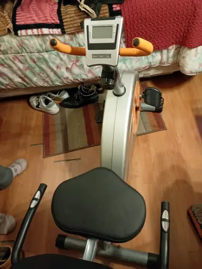 Bicicleta estática con respaldo Lahsen - miniatura 4