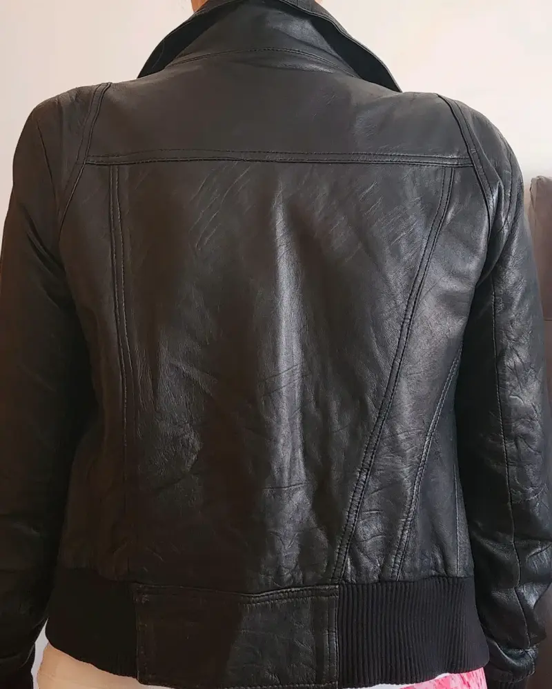 Chaqueta de cuero negro - 3