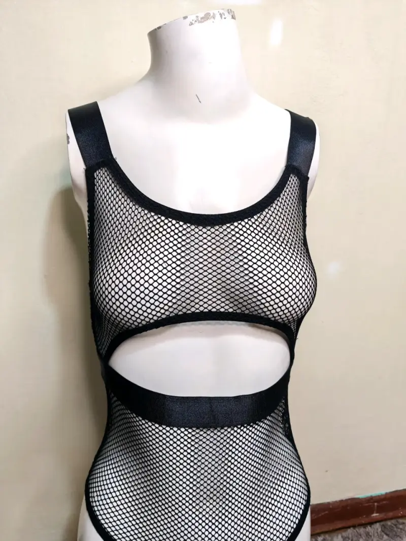Body negro de red estilo sexy - 4