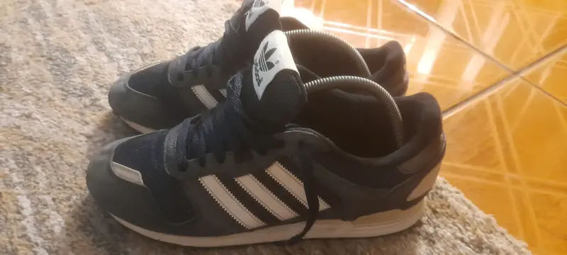 Zapatillas adidas - 1