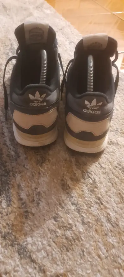 Zapatillas adidas - miniatura 4