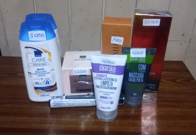 Lote de productos Avon