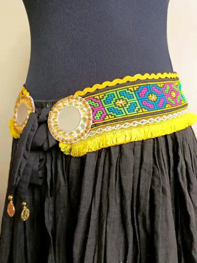 Cinturón con mandalas, danza del vientre tribal - miniatura 2