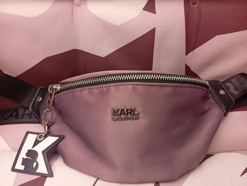 Banano Karl Lagerfeld morado