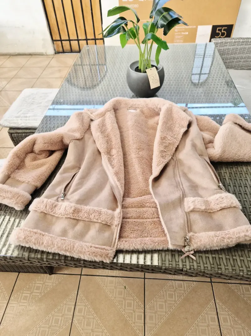 Buzo infantil negro y rosa - 3