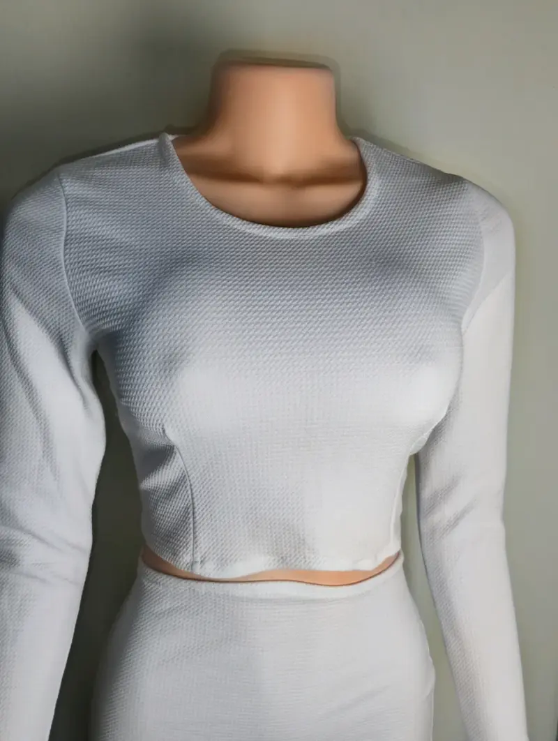 Conjunto blanco de dos piezas - 5