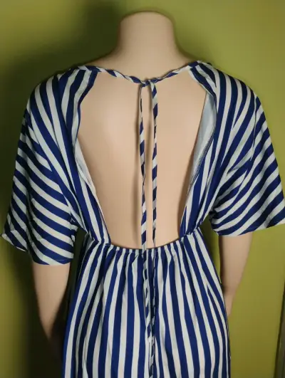 Vestido rayado azul y blanco - miniatura 3