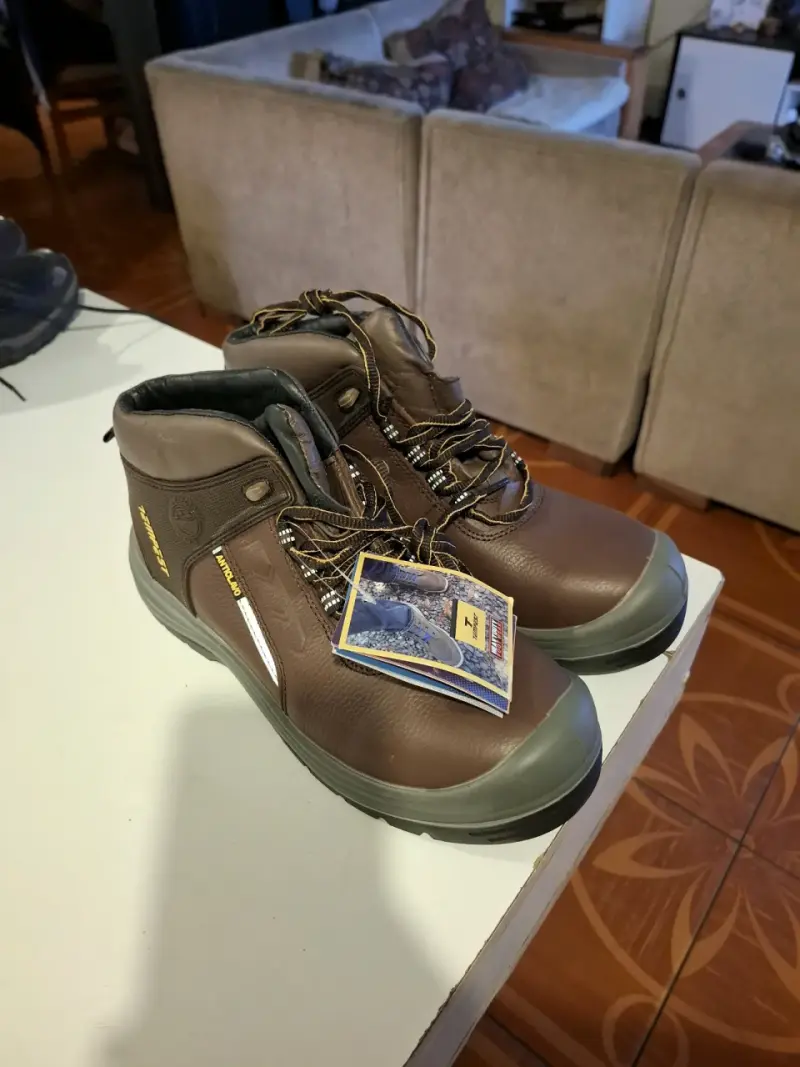 Botas de seguridad cafe - 2