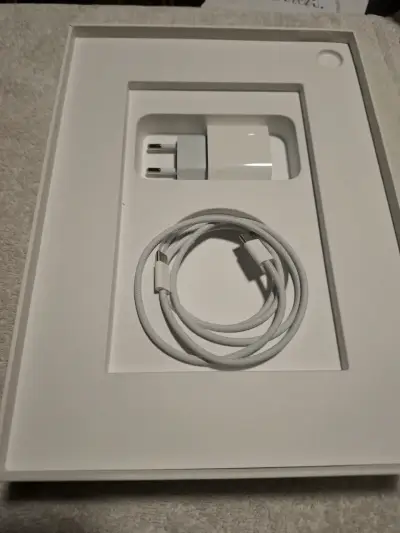Tablet Apple iPad 11'' A16 128 GB sin chip - miniatura 4