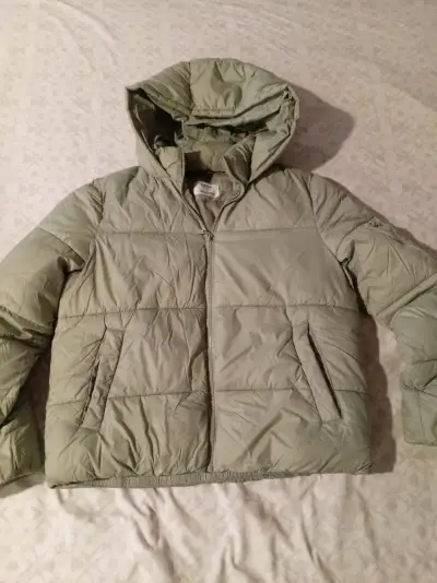 Parka Chaqueta verde oliva con capucha acolchada - miniatura 1