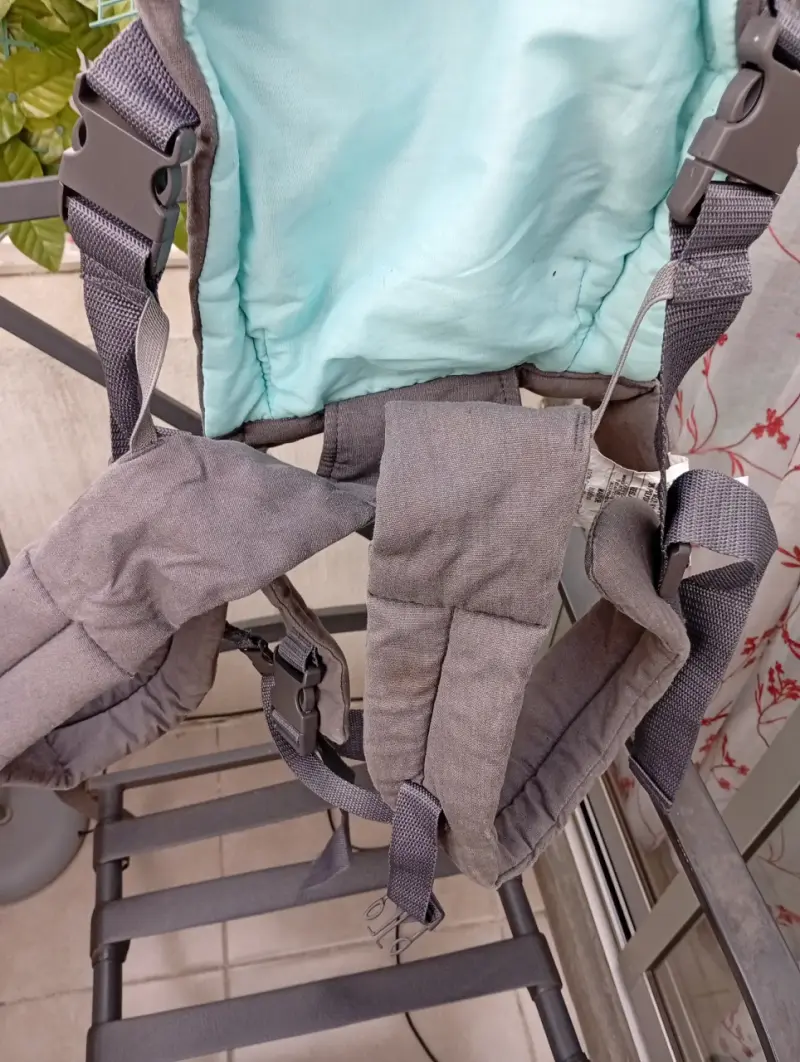 Mochila porta bebé gris ergonómica infantino - 6