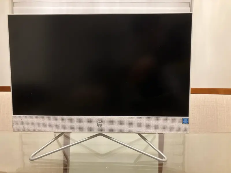 Monitor HP todo en uno 2022 Pentium Silver - 3