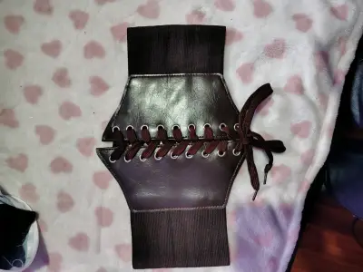 Vendo ropa usada en buen estado - miniatura 1