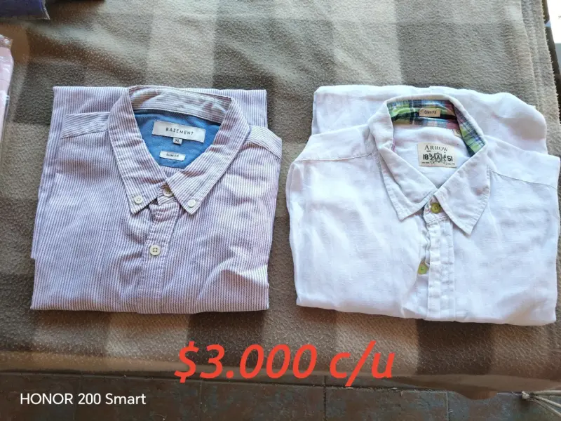 Ropa de poco uso.  Y ropa nueva. - 2