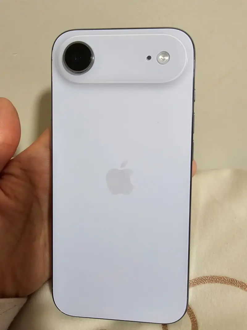 Teléfono iPhone 17 Air buen estado - 1