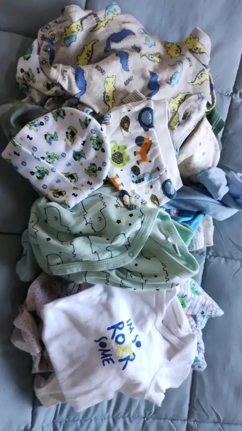 Lote de ropita de 0-3 meses - 7