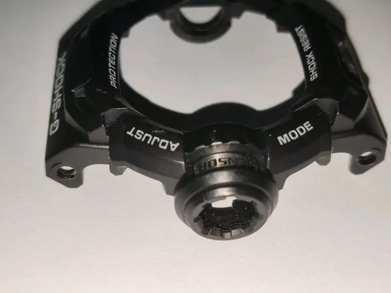 Bezel G-Shock negra GW-9200 Riseman - 3