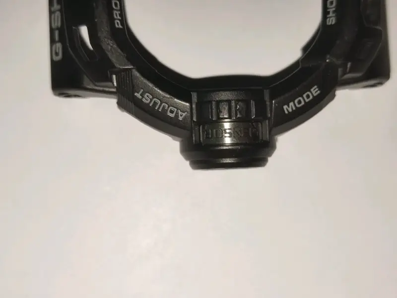 Bezel G-Shock negra GW-9200 Riseman - 4