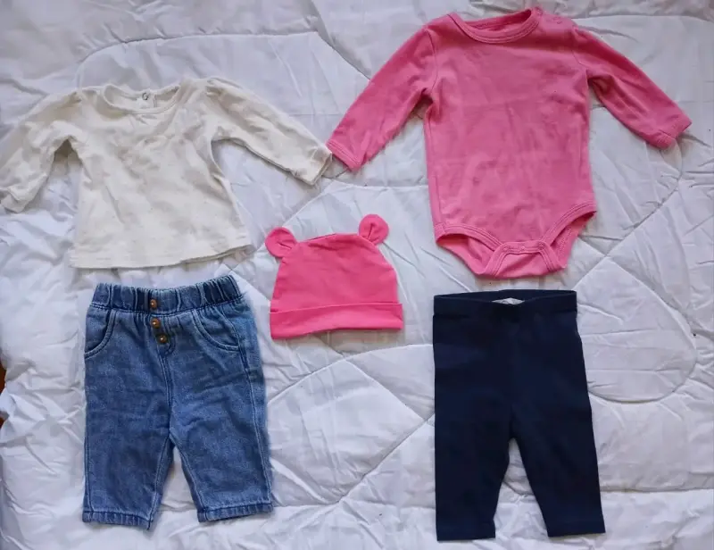 Conjunto de ropa para bebé - 1