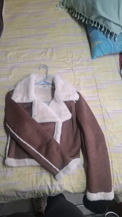 Chaqueta de invierno marrón - miniatura 1