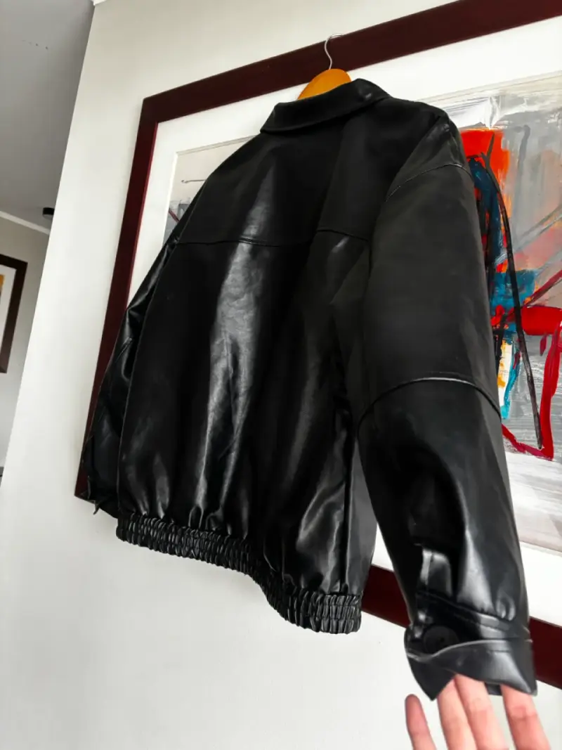 Chaqueta ecocuero oversize - 4
