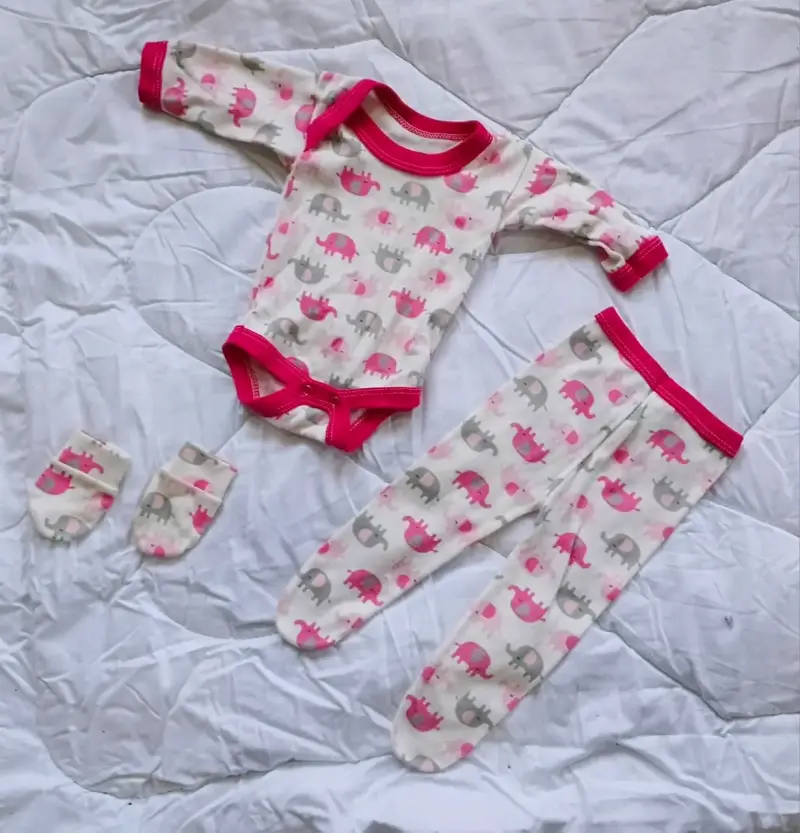 Conjunto bebé elefantes rosa Recien nacido
