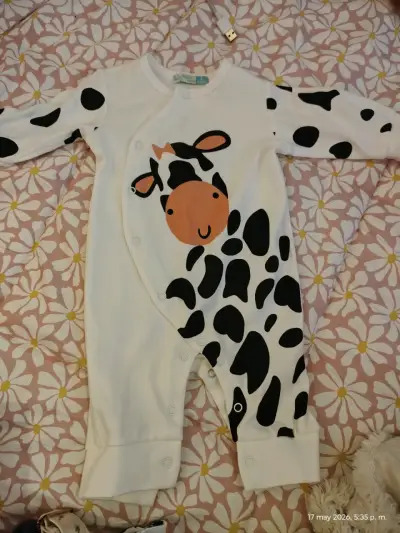 Chaqueta infantil de mezclilla con parches - miniatura 6