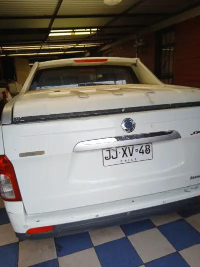 Camioneta SsangYong Actyon Sports - miniatura 1