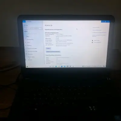 Laptop HP 240 G4 - miniatura 1