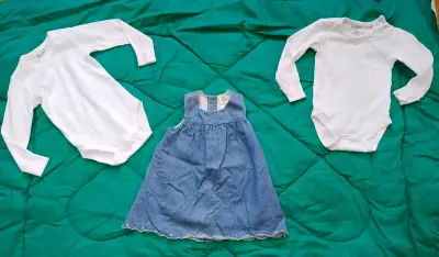 Conjunto vestido y bodies para bebé 3-6 meses - miniatura 1