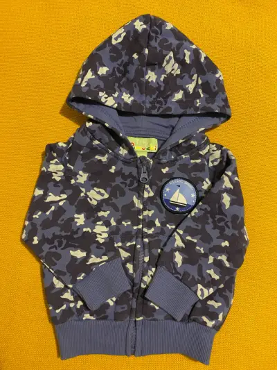 Polerón con capucha camuflaje talla 9-12 meses - miniatura 1