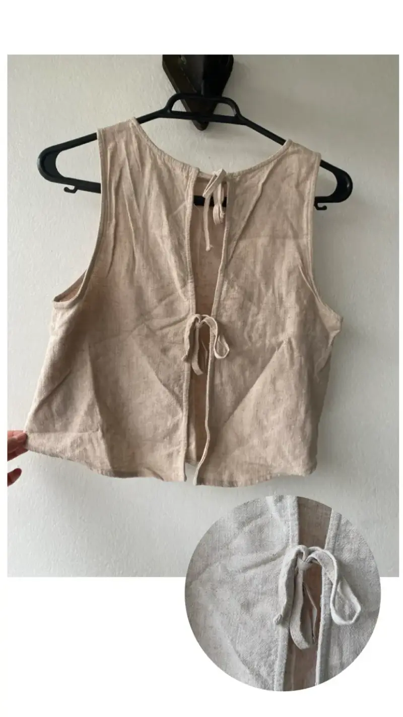 Top beige sin mangas