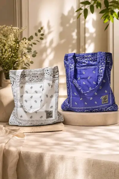 Bolsos bandana acolchados  coloridos - miniatura 6
