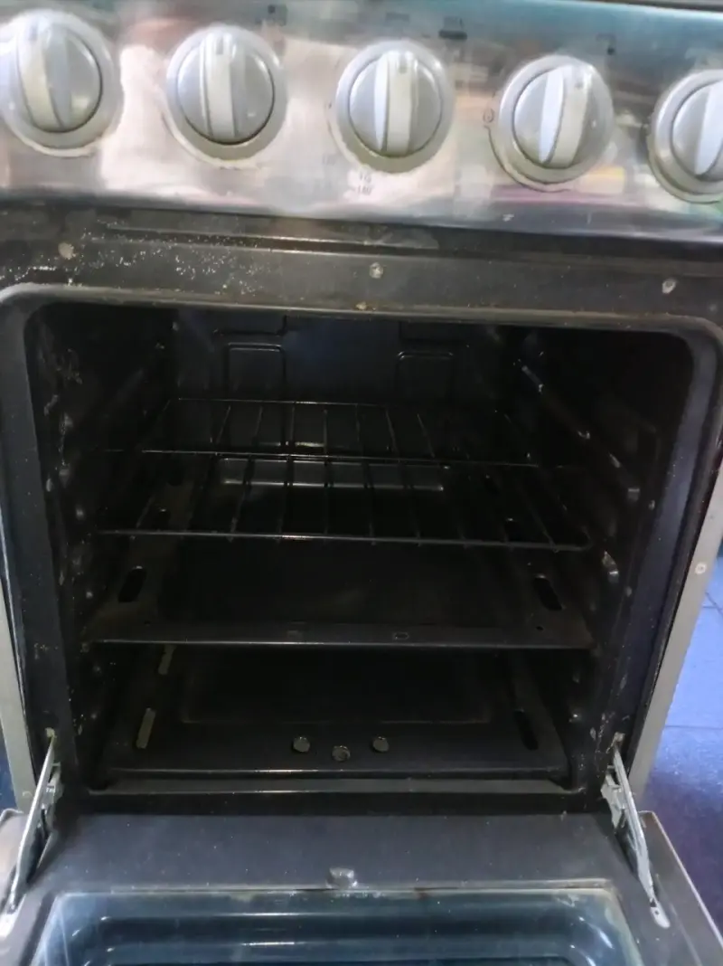 Cocina a gas Mabe en buen estado - 3