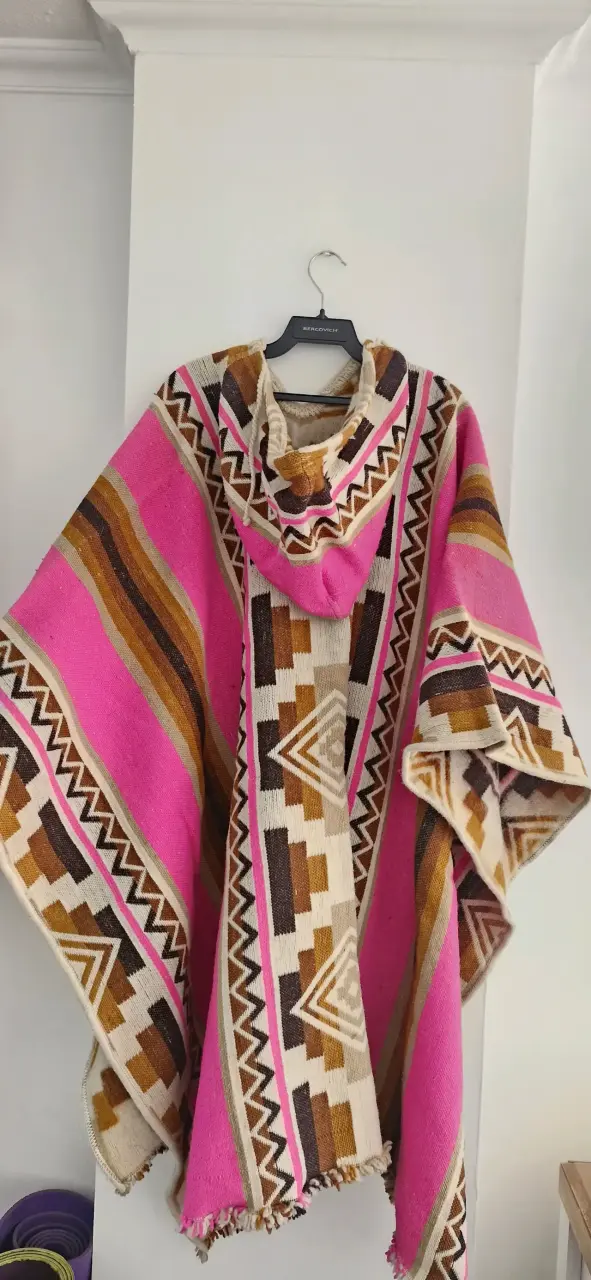 Poncho lana artesanal Milmarte - 2