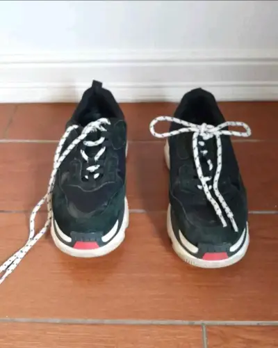 Zapatillas deportivas negras c/moran - miniatura 1