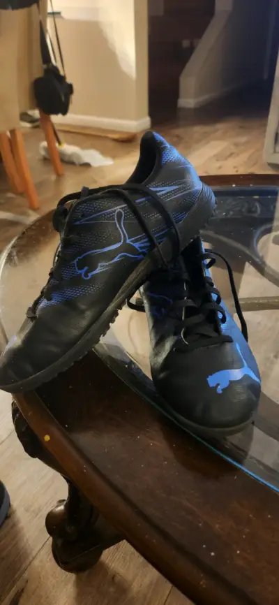 Zapatillas deportivas negras con azul - miniatura 1