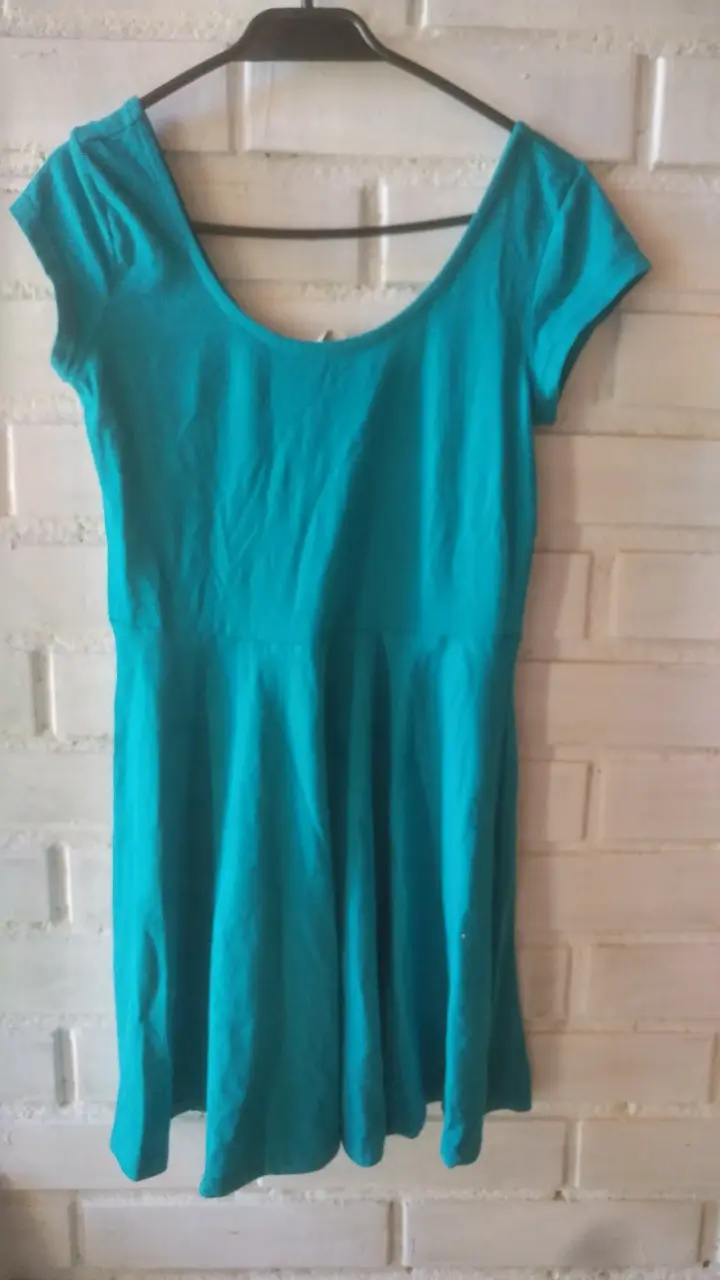 Vestido azul turquesa casual