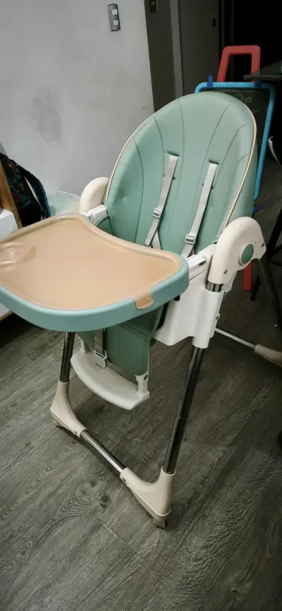 Silla de comer plegable verde - miniatura 3